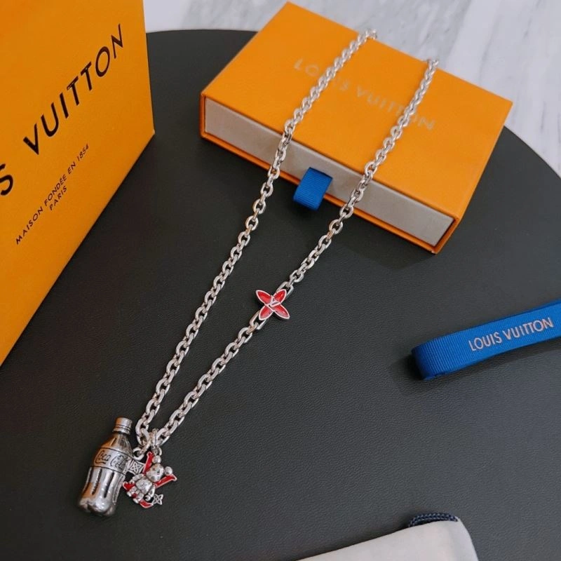 EyeCatching LX Necklaces 312149