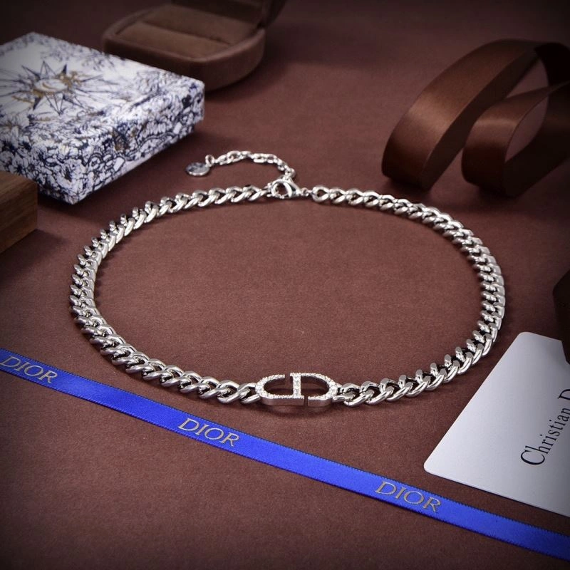 Stylish Christian Dxxr Necklaces 295564