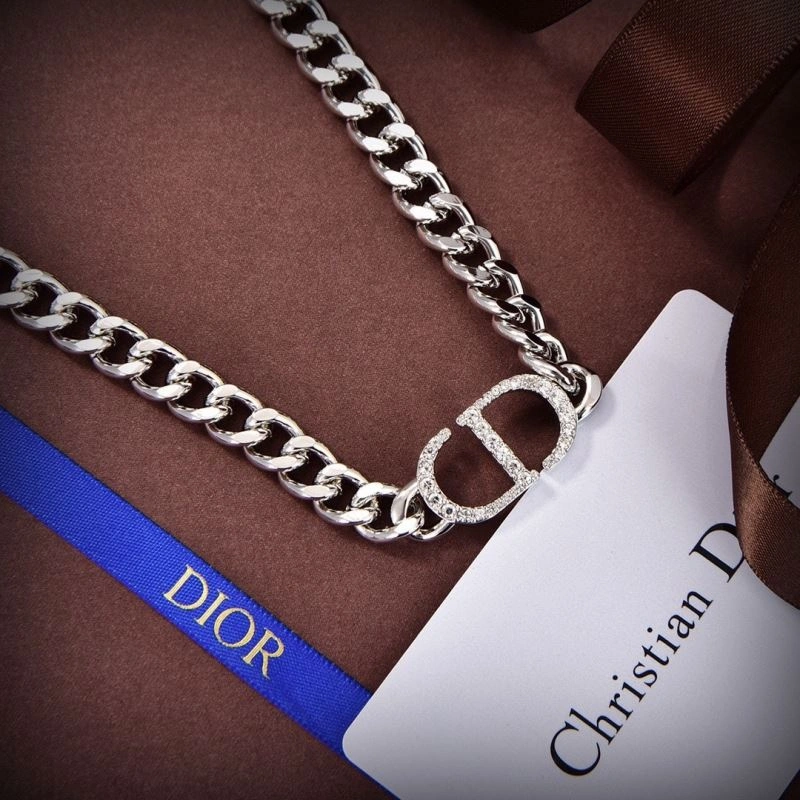 Stylish Christian Dxxr Necklaces 295564