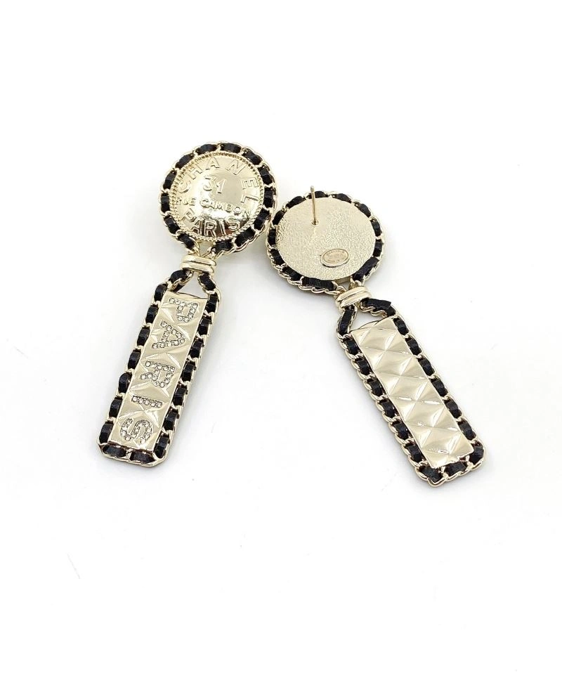 Sophisticated Chxnxl Earrings 293428