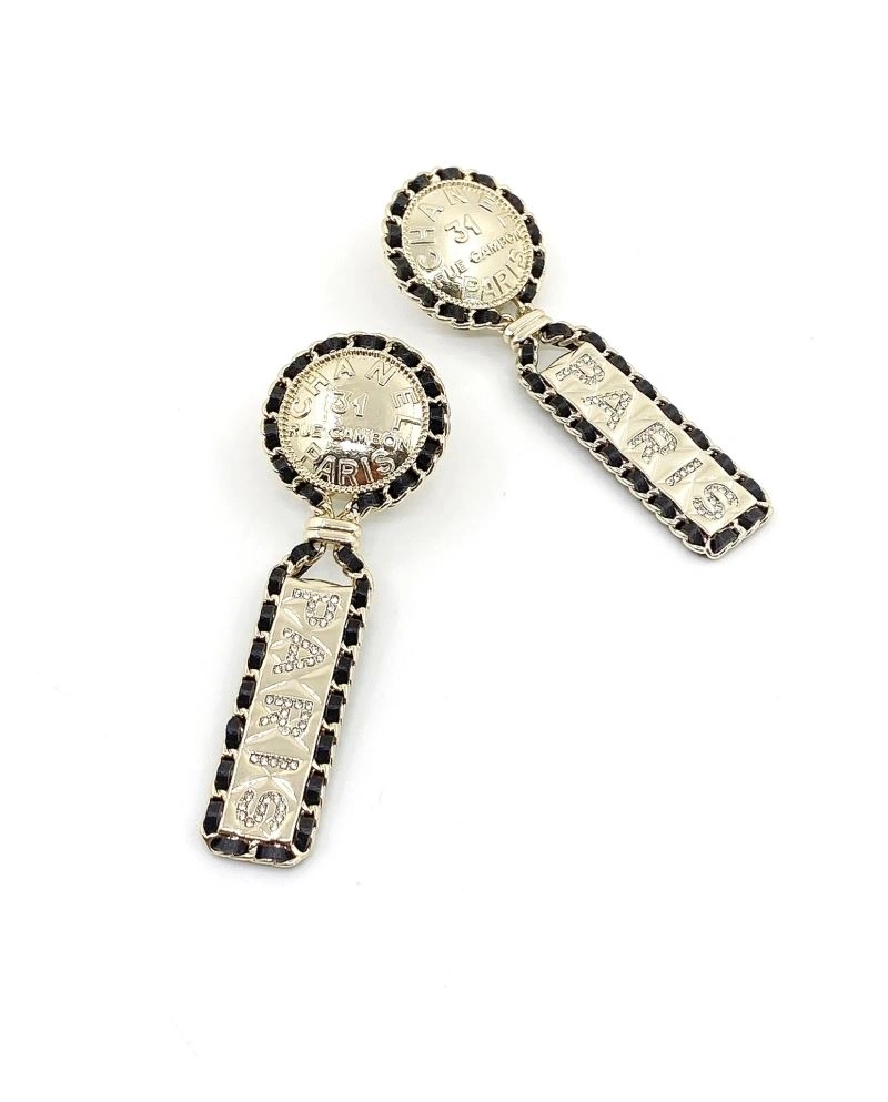 Sophisticated Chxnxl Earrings 293428
