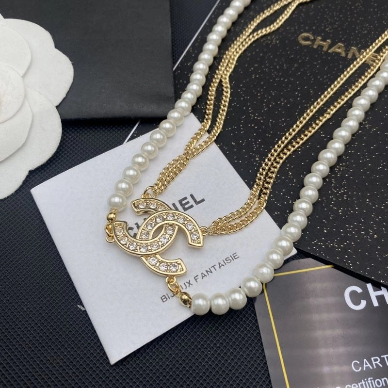 Stylish Chxnxl Necklaces 293195