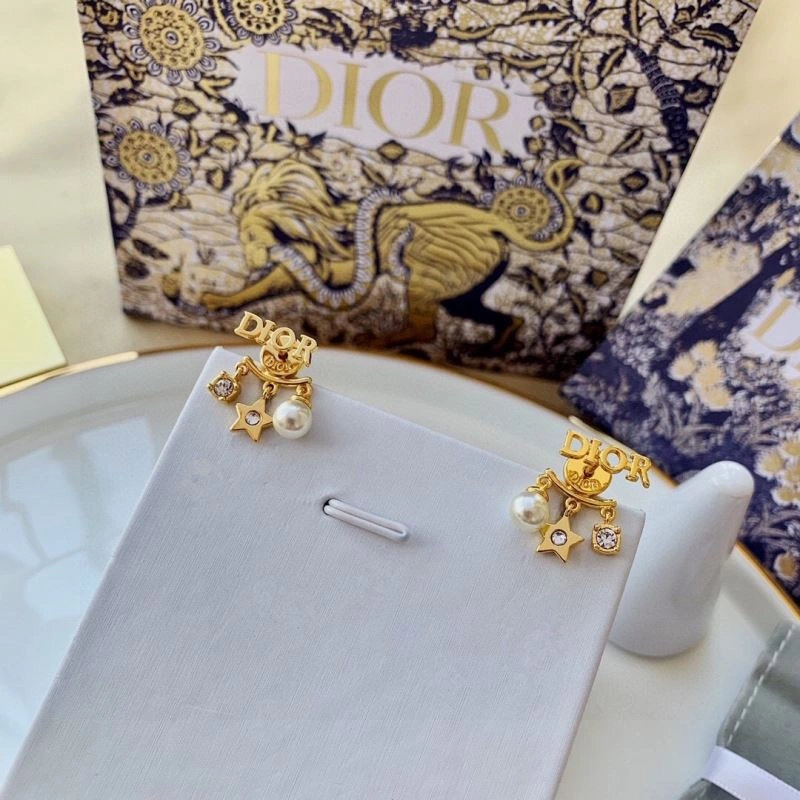 Christian Dxxr Earrings Resilient 295607