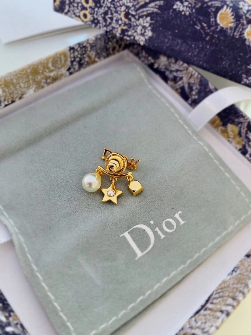 Christian Dxxr Earrings Resilient 295607