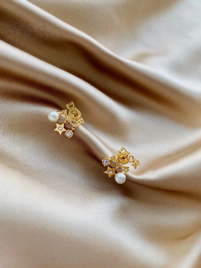 Christian Dxxr Earrings Resilient 295607