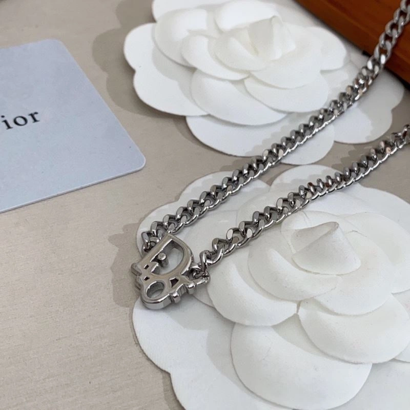 Christian Dxxr Necklaces Comfortable 295561