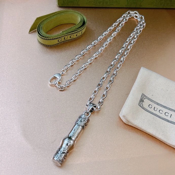 Versatile Gxccx Necklaces 307392