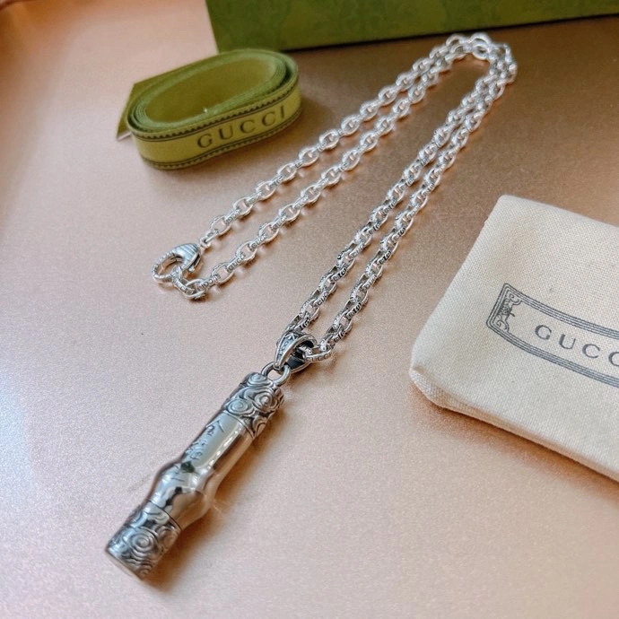 Versatile Gxccx Necklaces 307392