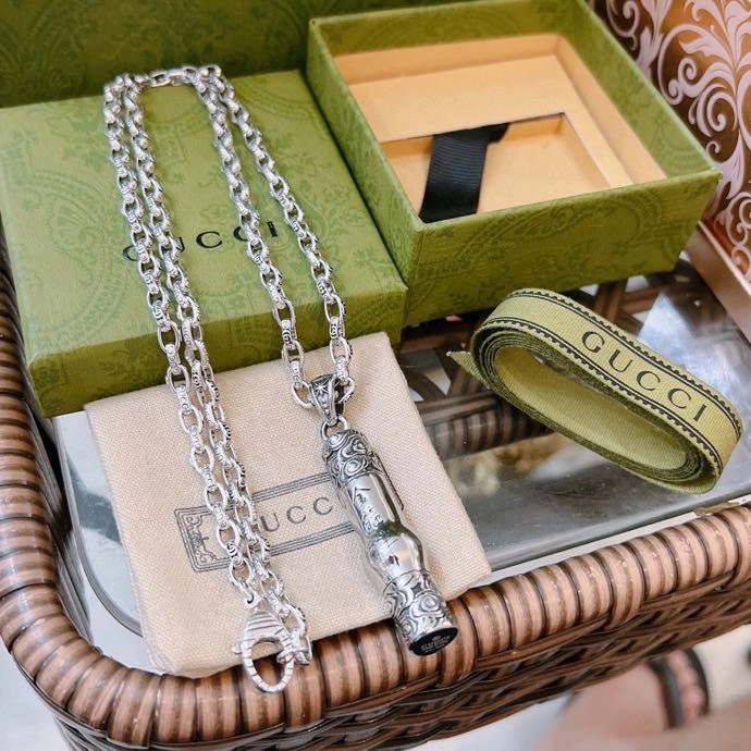 Versatile Gxccx Necklaces 307392