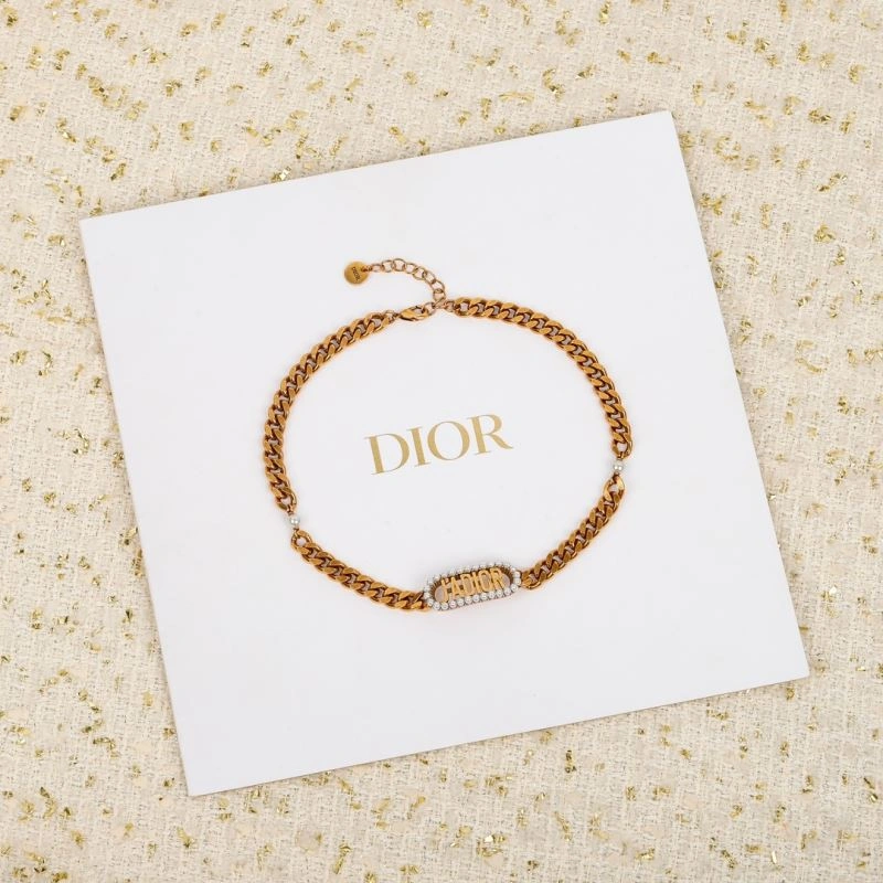 Sleek Christian Dxxr Necklaces 295557