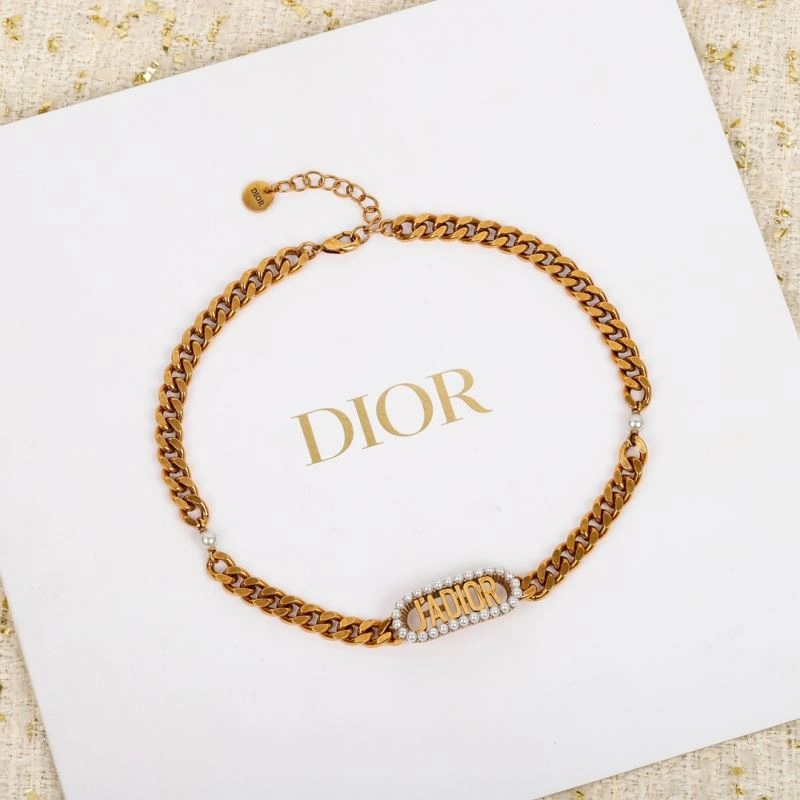 Sleek Christian Dxxr Necklaces 295557