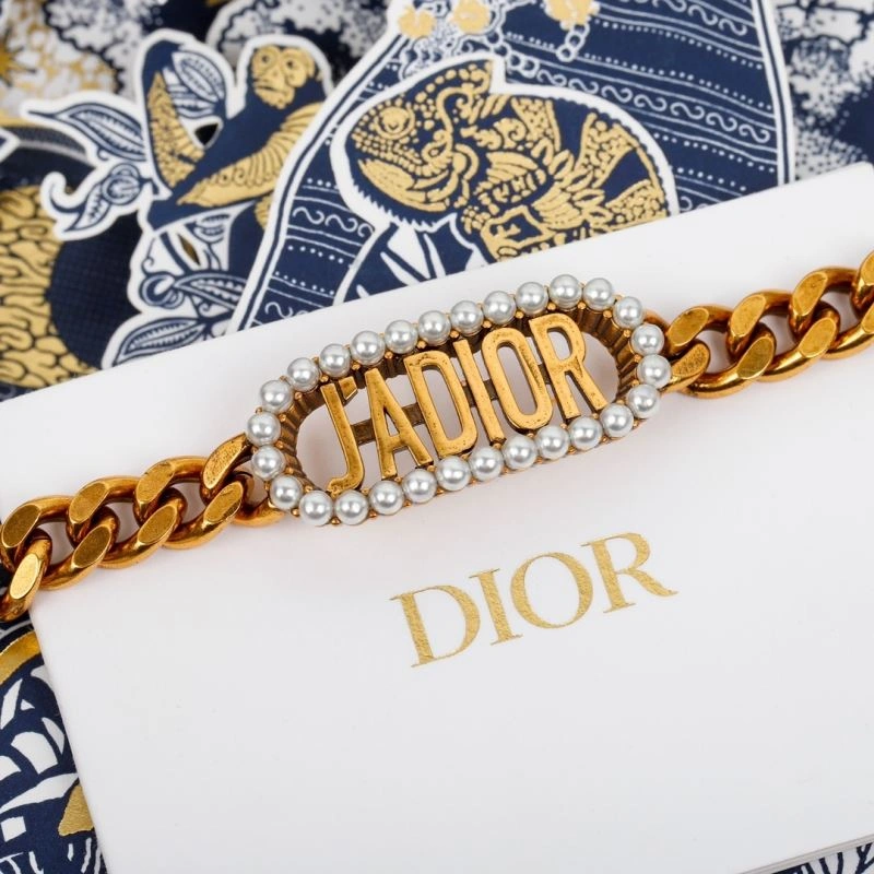 Sleek Christian Dxxr Necklaces 295557