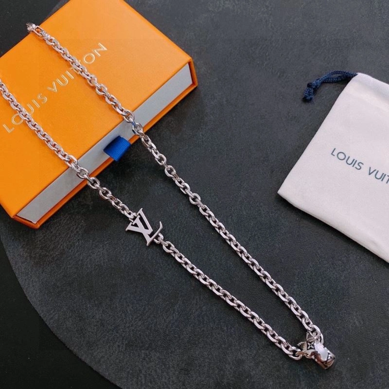 Versatile LX Necklaces 312148