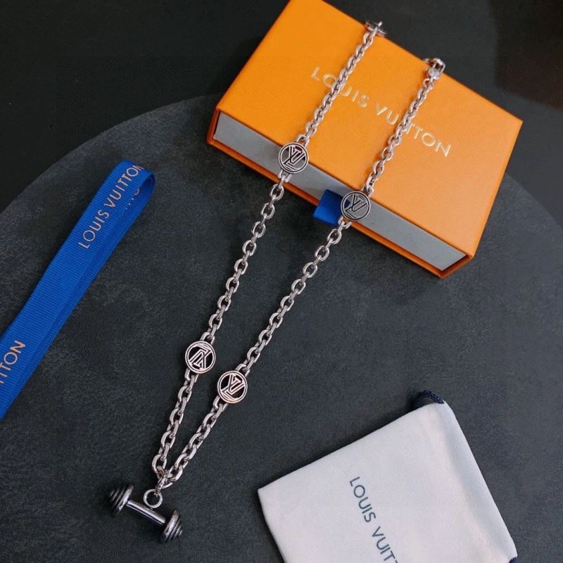 Fashionable LX Necklaces 312133