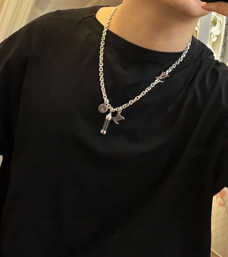 NewStyle LX Necklaces 312134
