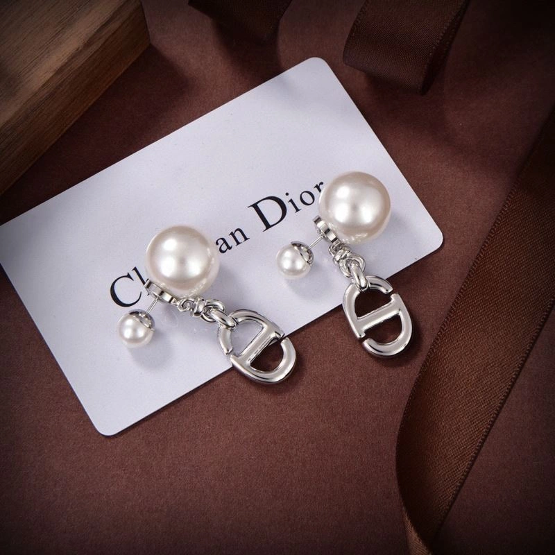 Stylish Christian Dxxr Earrings 295603