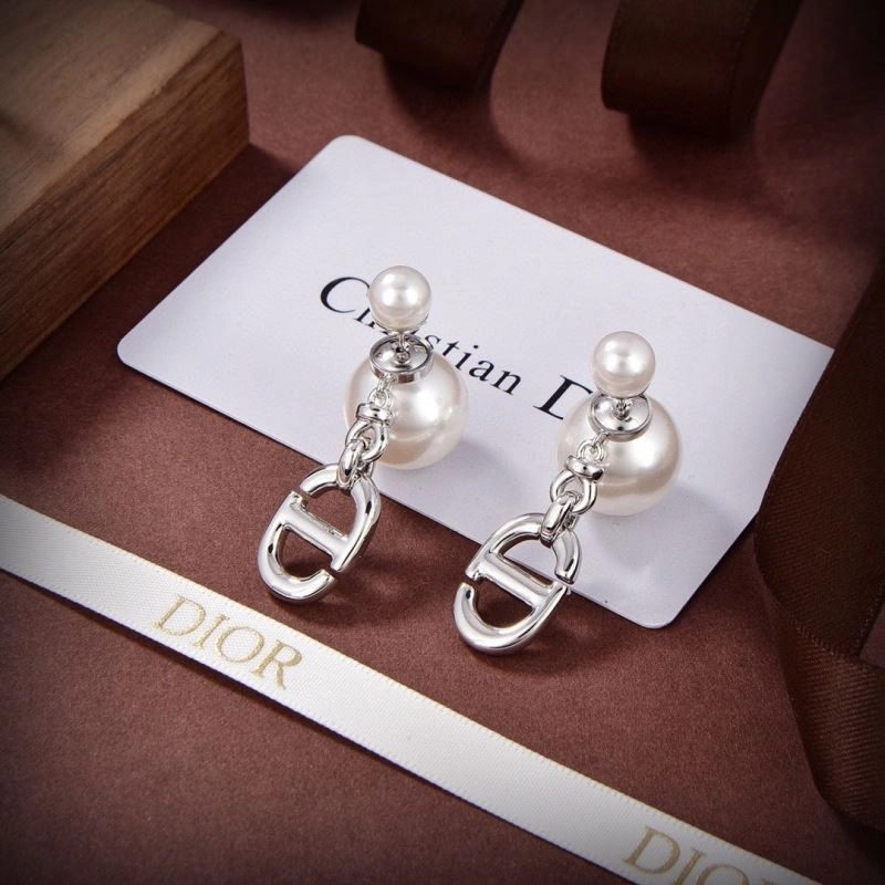 Stylish Christian Dxxr Earrings 295603