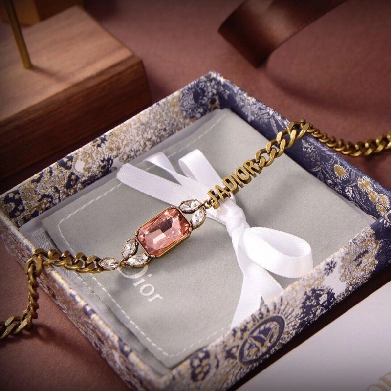 Breathable Christian Dxxr Necklaces 295549