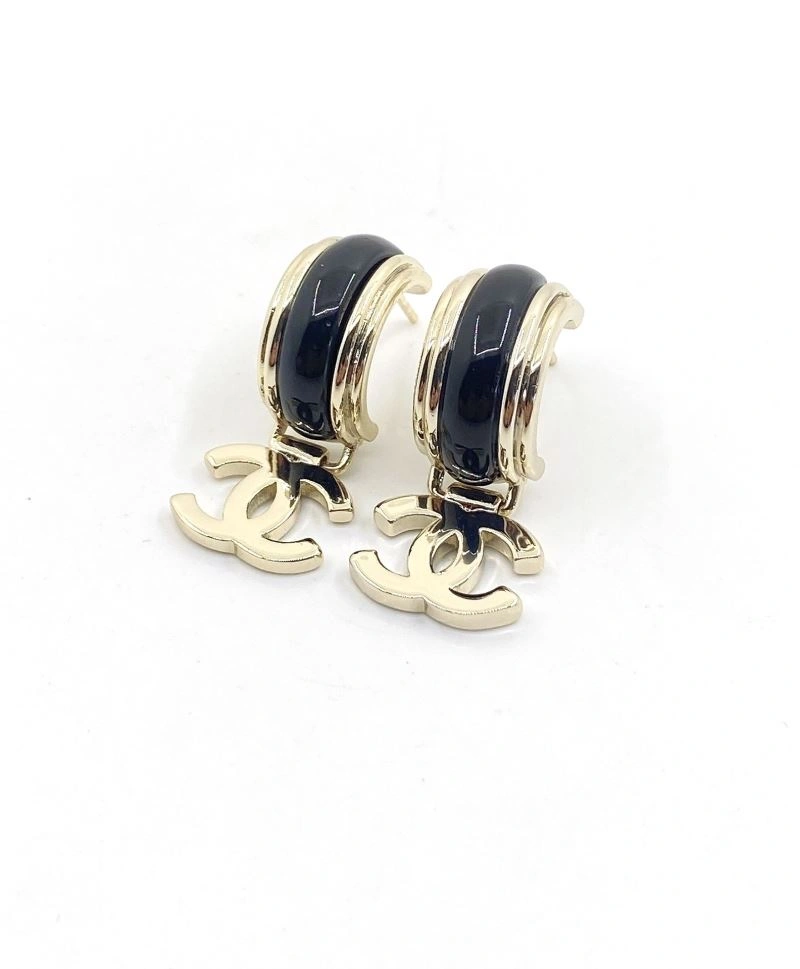 Flexible Chxnxl Earrings 293424