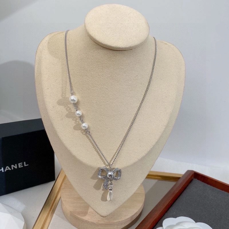 Functional Chxnxl Necklaces 293198