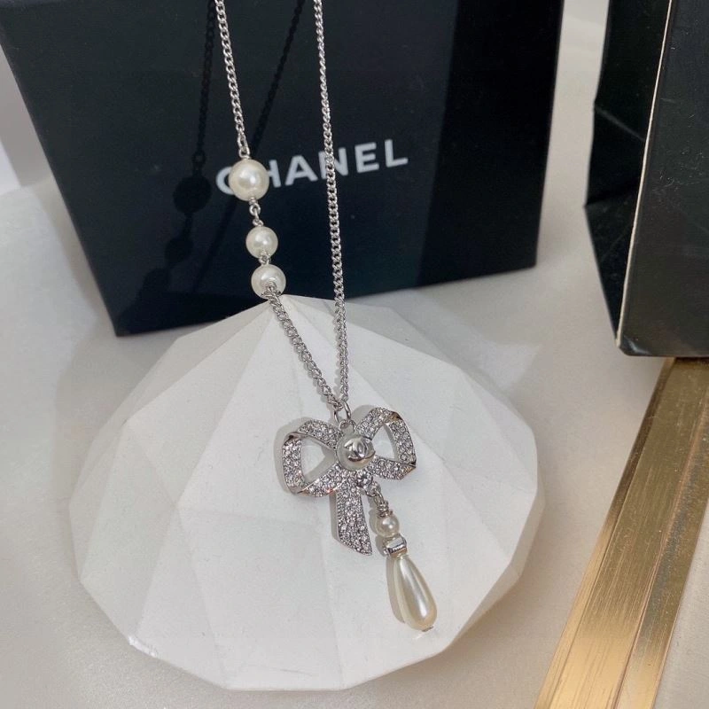 Functional Chxnxl Necklaces 293198