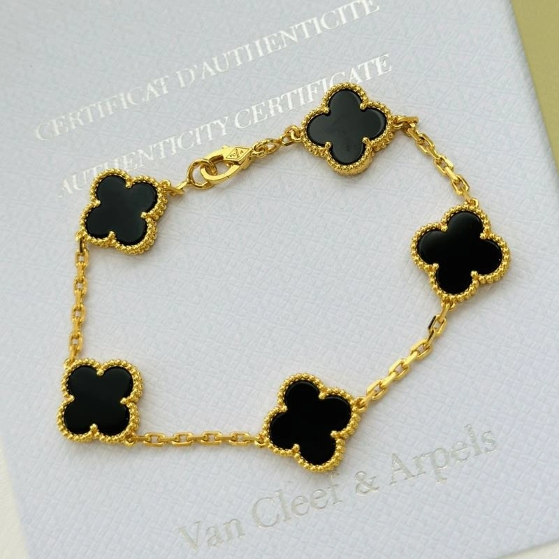 Elegant Vcx Bracelets 315918