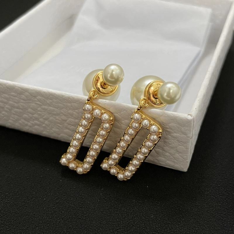 HighQuality Christian Dxxr Earrings 295439