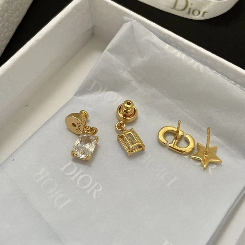 Elegant Christian Dxxr Earrings 295449