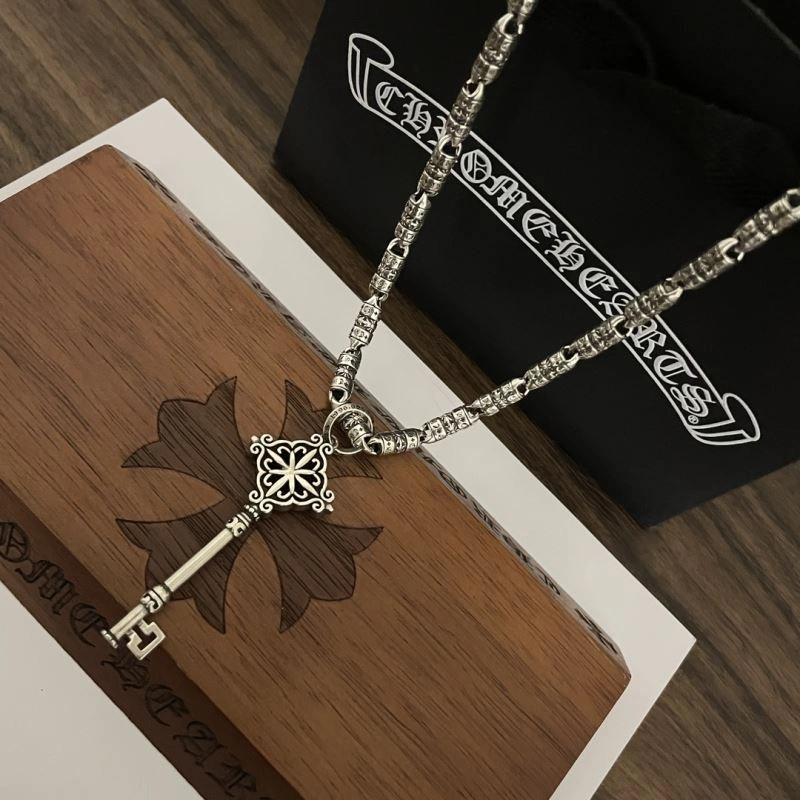 Fashionable Chrxmx Hxxrts Necklaces 301258