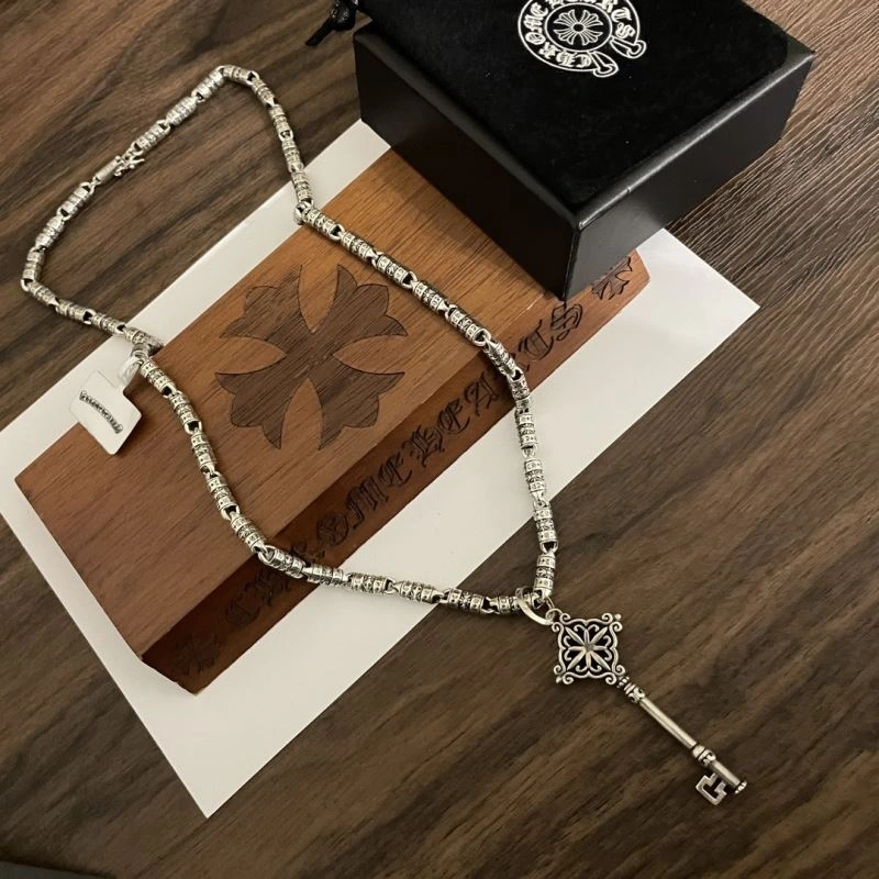Fashionable Chrxmx Hxxrts Necklaces 301258