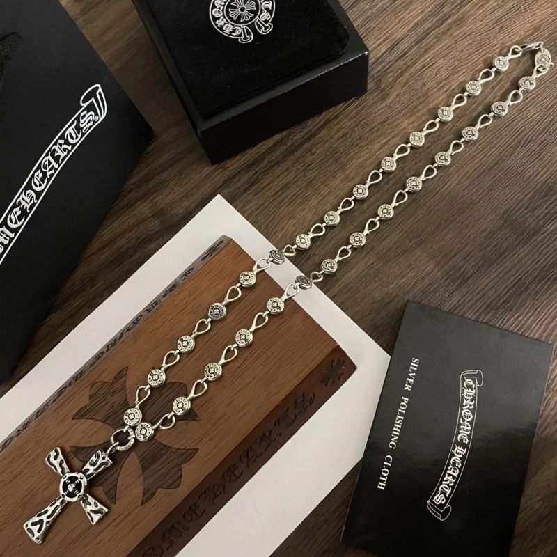 Comfortable Chrxmx Hxxrts Necklaces 301262