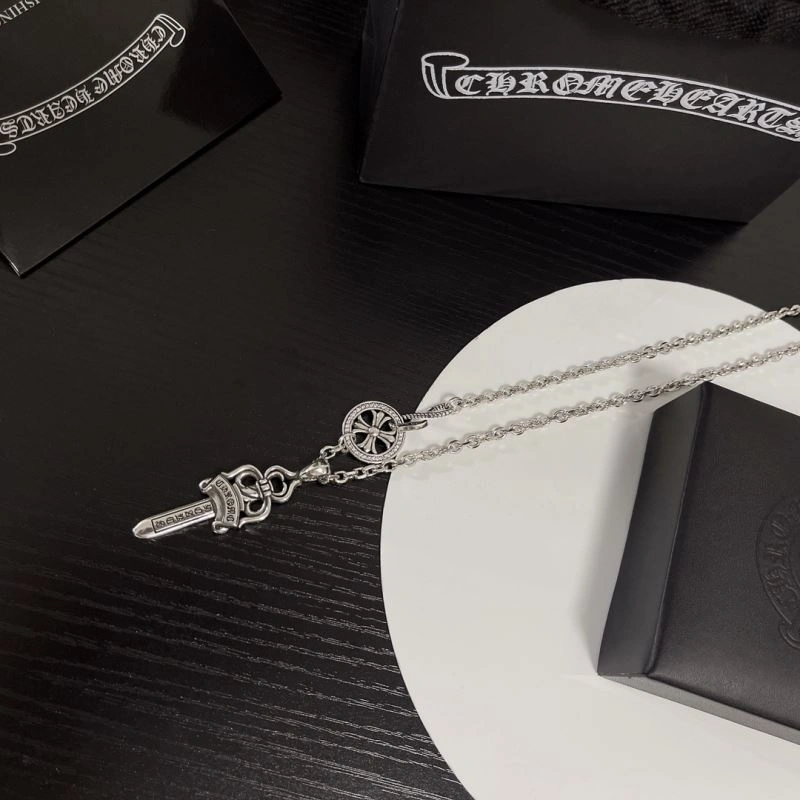 Trendy Chrxmx Hxxrts Necklaces 301255