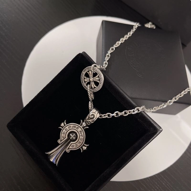 Chrxmx Hxxrts Necklaces Cozy 301261
