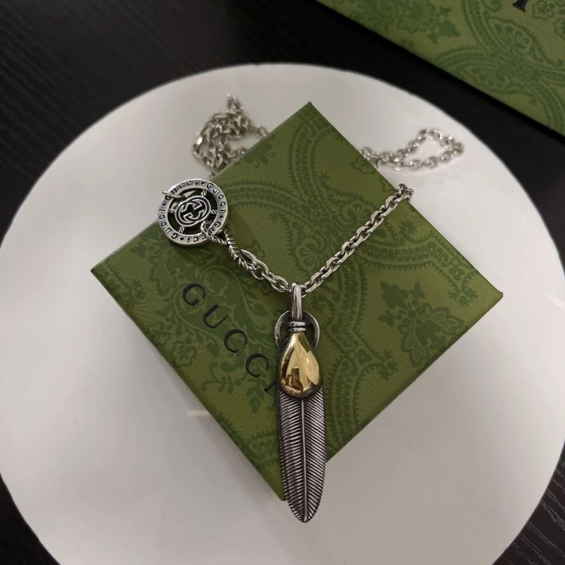 Flexible Gxccx Necklaces 306819