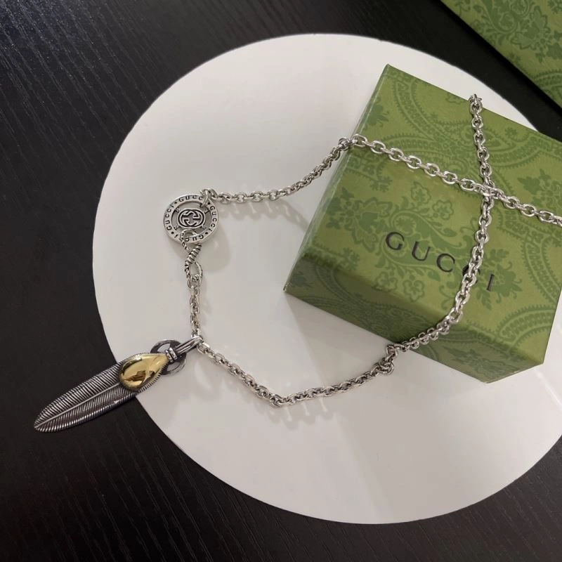 Flexible Gxccx Necklaces 306819