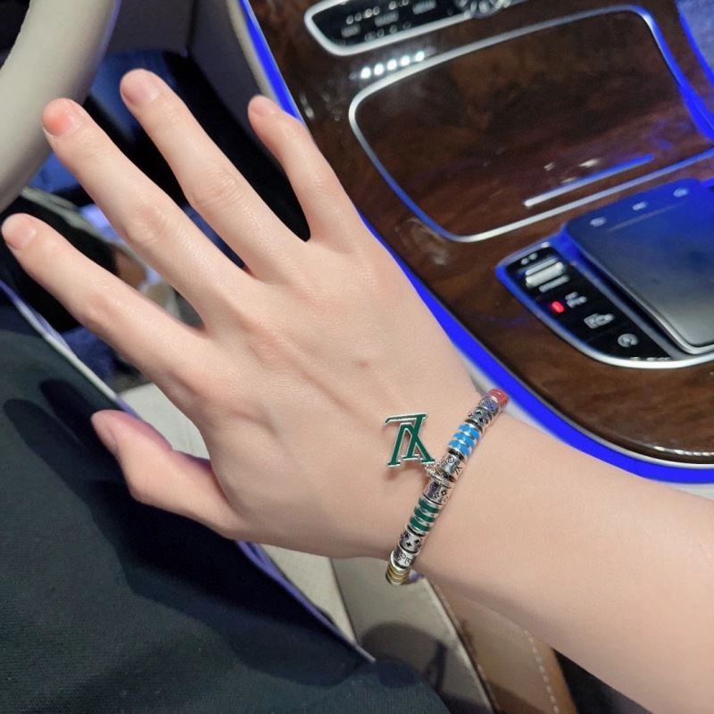 Resilient LX Bracelets 312113