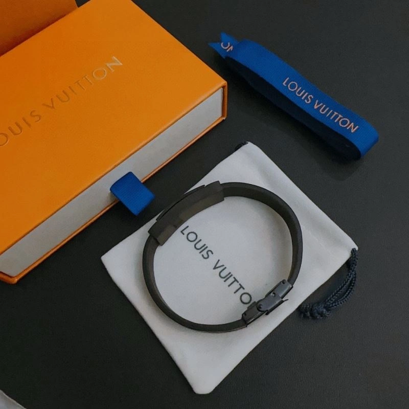 Resilient LX Bracelets 312108