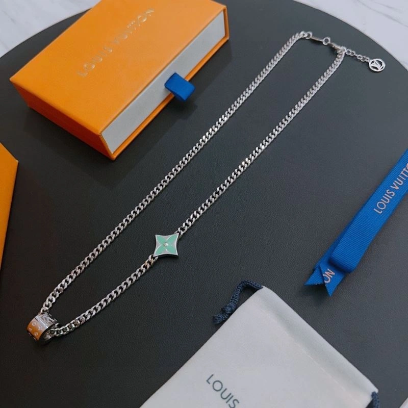 Lightweight LX Necklaces 311597