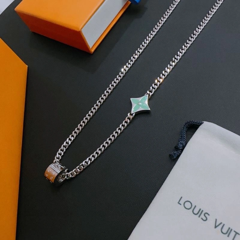 Lightweight LX Necklaces 311597