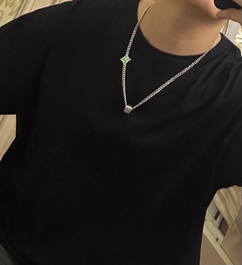 Lightweight LX Necklaces 311597