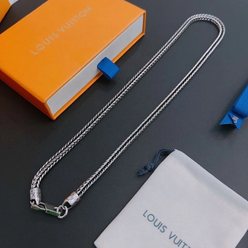 Minimalist LX Necklaces 311595