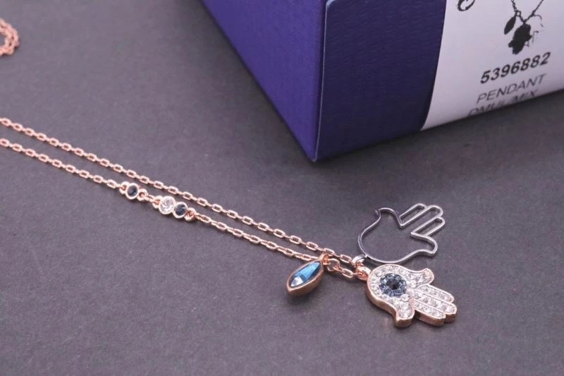 Compact Swxrxvski Necklaces 315258