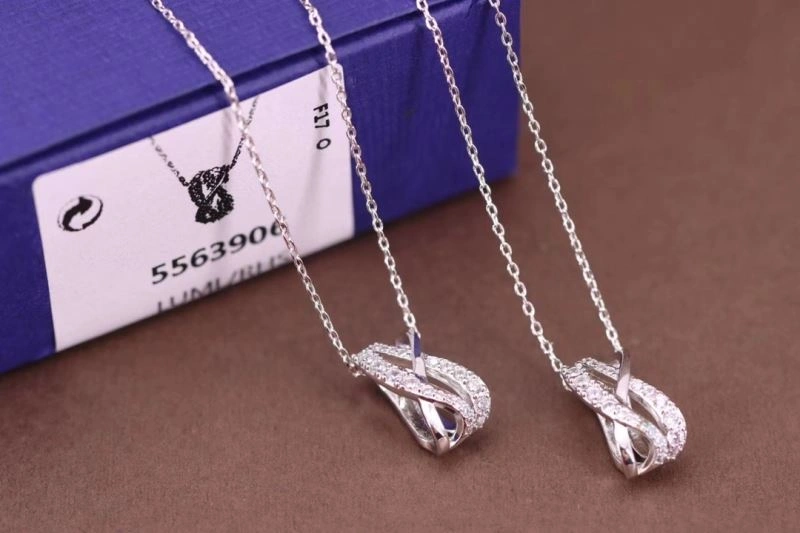 Swxrxvski Necklaces Bold 315256