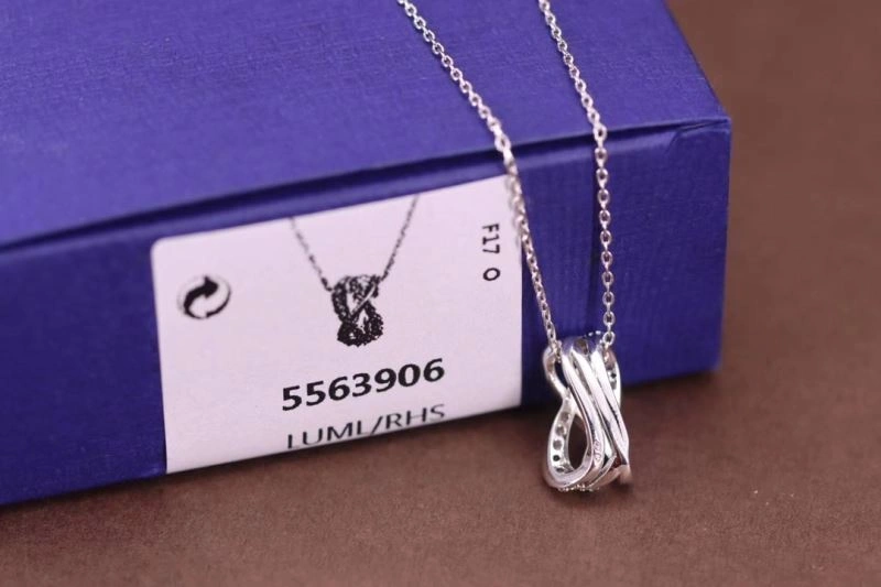 Swxrxvski Necklaces Bold 315256