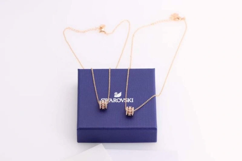 Swxrxvski Necklaces Cozy 315254