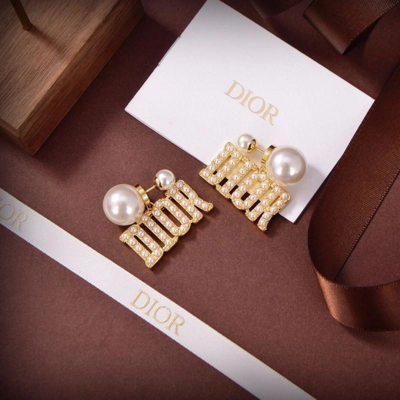 Christian Dxxr Earrings HighQuality 295435