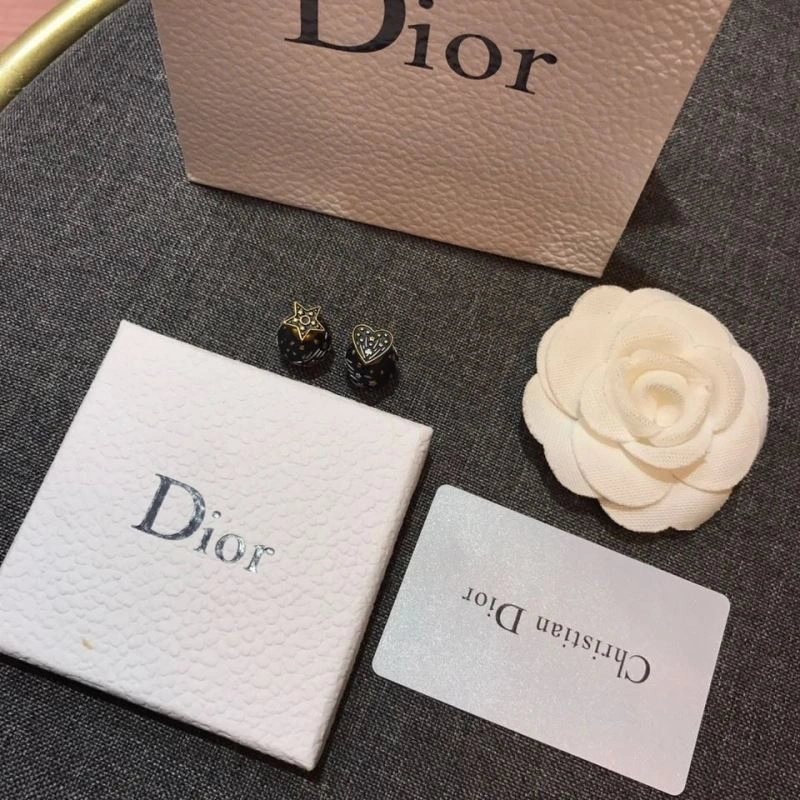 Resilient Christian Dxxr Earrings 295436