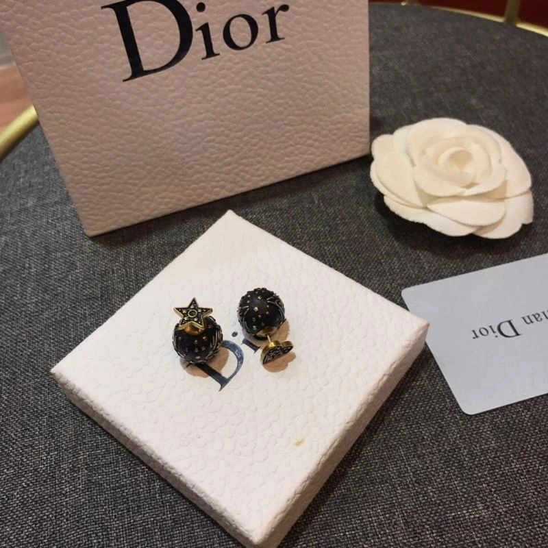 Resilient Christian Dxxr Earrings 295436
