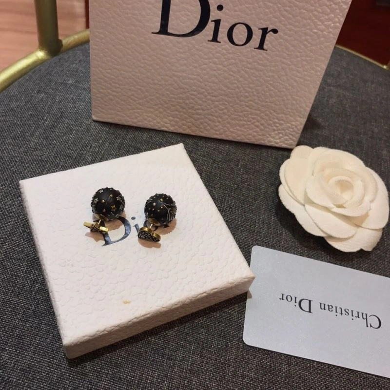 Resilient Christian Dxxr Earrings 295436