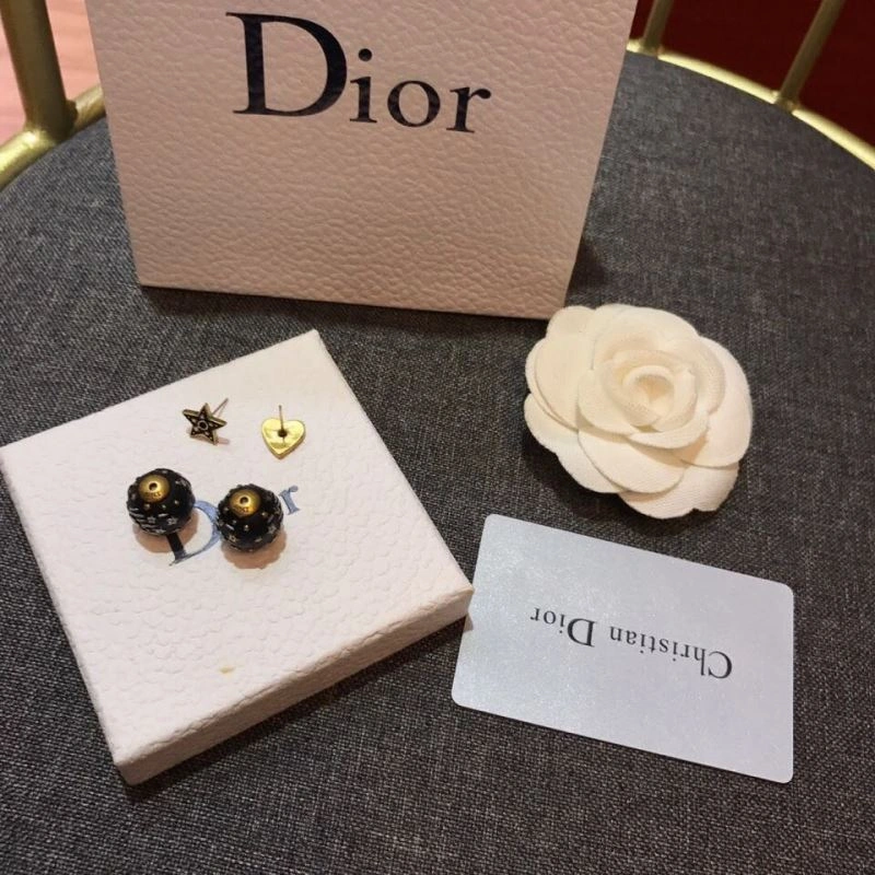 Resilient Christian Dxxr Earrings 295436
